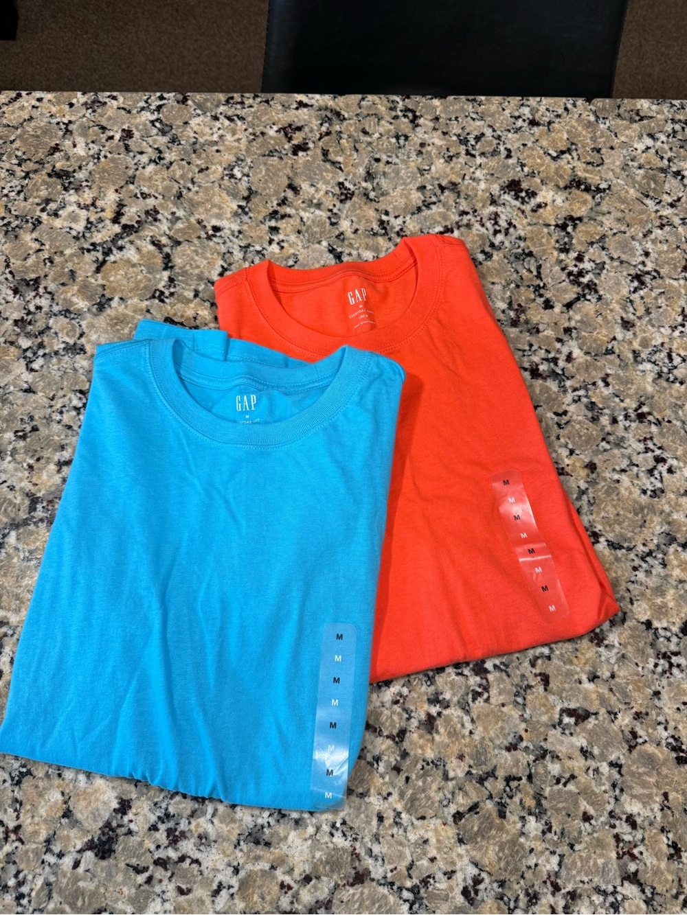 (2) Gap t-shirts - size medium